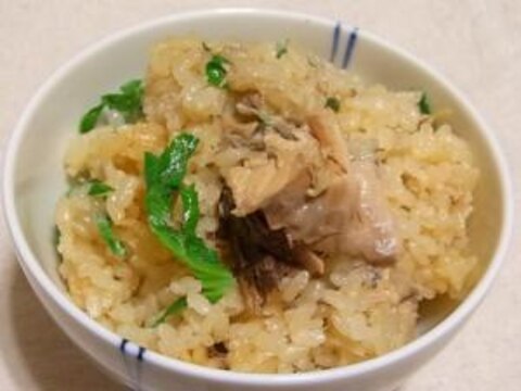 ダシいらず！サバとセロリの炊き込みご飯♪